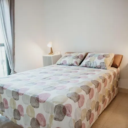 Cala De Nerja-lovely Нерха