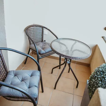 Cala De Nerja-lovely Apartament *