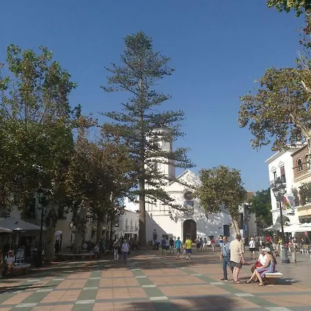 Cala De Nerja-lovely * Nerja