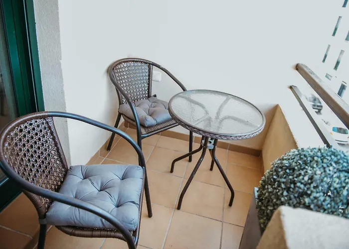 Cala De Nerja-lovely Apartament *