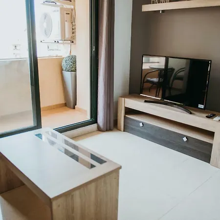 Apartment Cala De Nerja-lovely Nerja